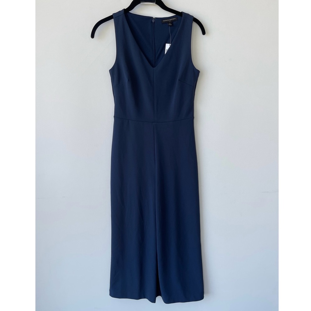 NWT Banana Republic Zip Closure Sleeveless Wide Leg Navy Jumpsuit Women’s size 0